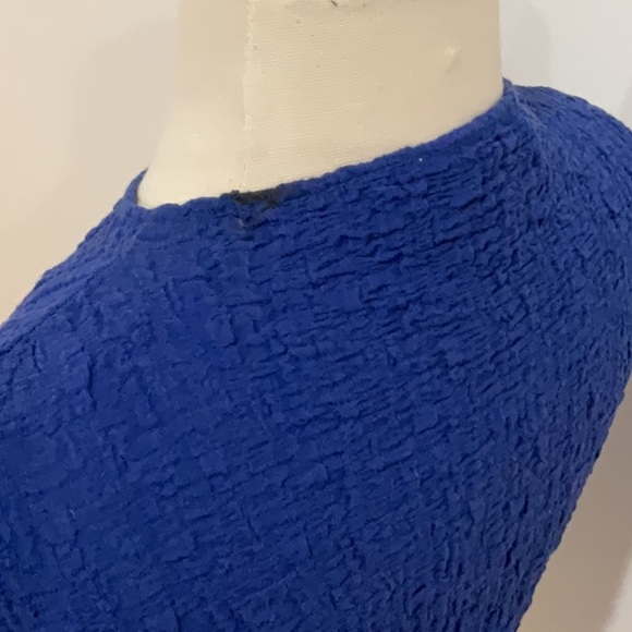 L'Academie Farah Crop Top in Clasdic Blue, Size M - Picture 9 of 10